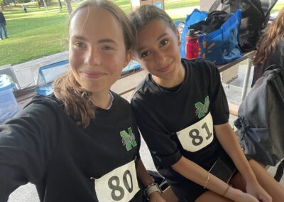 Emily beim Leichtathletiktraining
