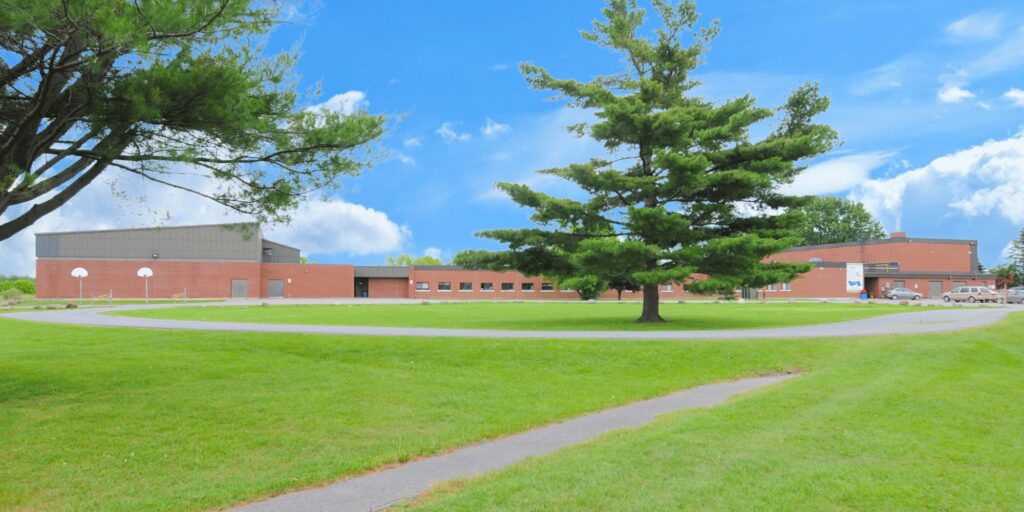 Char-Lan District High School